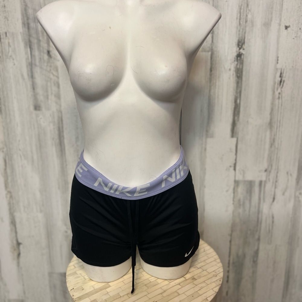 Nike Women’s Black Athletic Shorts with Lavender Logo Waistband Size XS